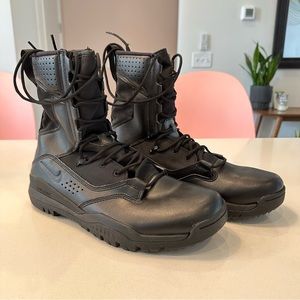 Nike SFB Field 2 tactical/military boot, 8”, black, size 11, LIKE NEW